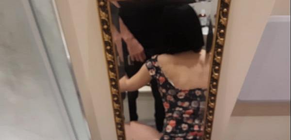  Quickie blowjob and unprotected, risky sex with a stranger girl in the toilet at home party.